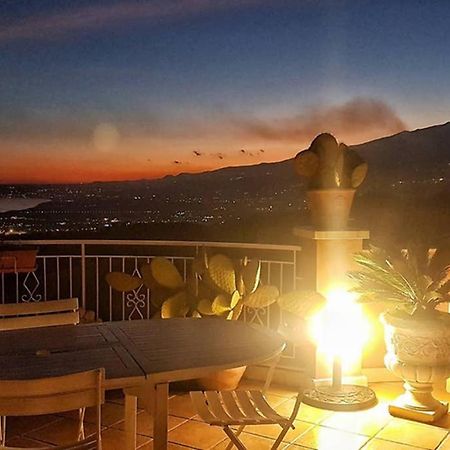 Etna Apartment Taormina Esterno foto